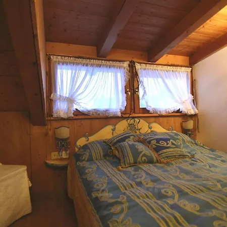 Cozy Attic In The Center Of San Vito Appartement San Vito di Cadore Buitenkant foto