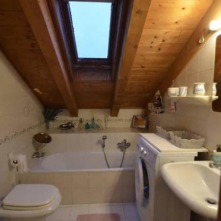 Cozy Attic In The Center Of San Vito Appartement San Vito di Cadore Buitenkant foto