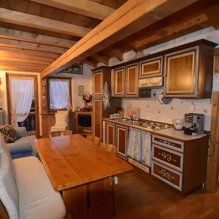 Cozy Attic In The Center Of San Vito Appartement San Vito di Cadore Buitenkant foto