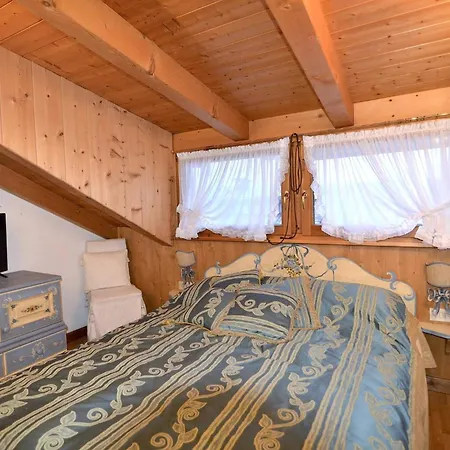 Cozy Attic In The Center Of San Vito Appartement San Vito di Cadore Buitenkant foto