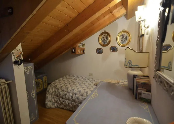 Cozy Attic In The Center Of San Vito